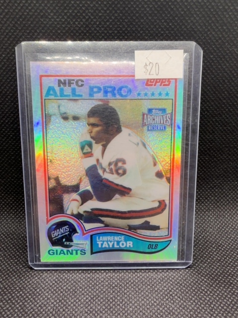 Lawrence Taylor Refractor Rookie Throwback Archives Reserve 2001 Giants